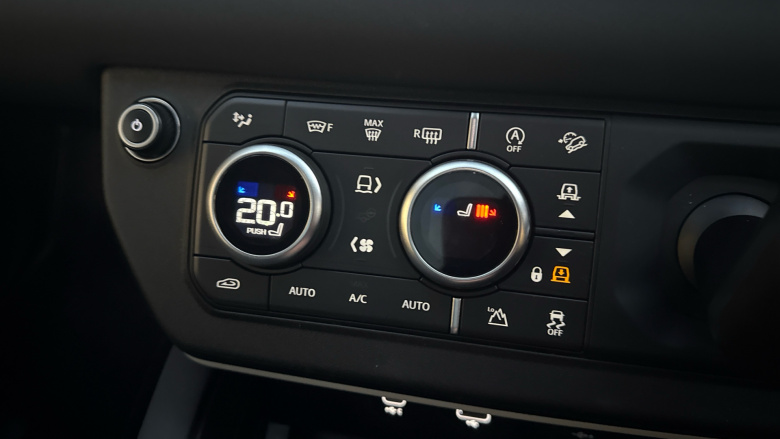 Land Rover Defender 2.0 D240 SE 110 5dr Auto Diesel Estate